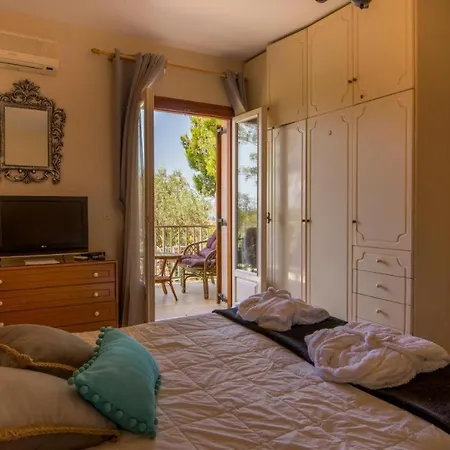 La Pineta Di Lassi Apartament *